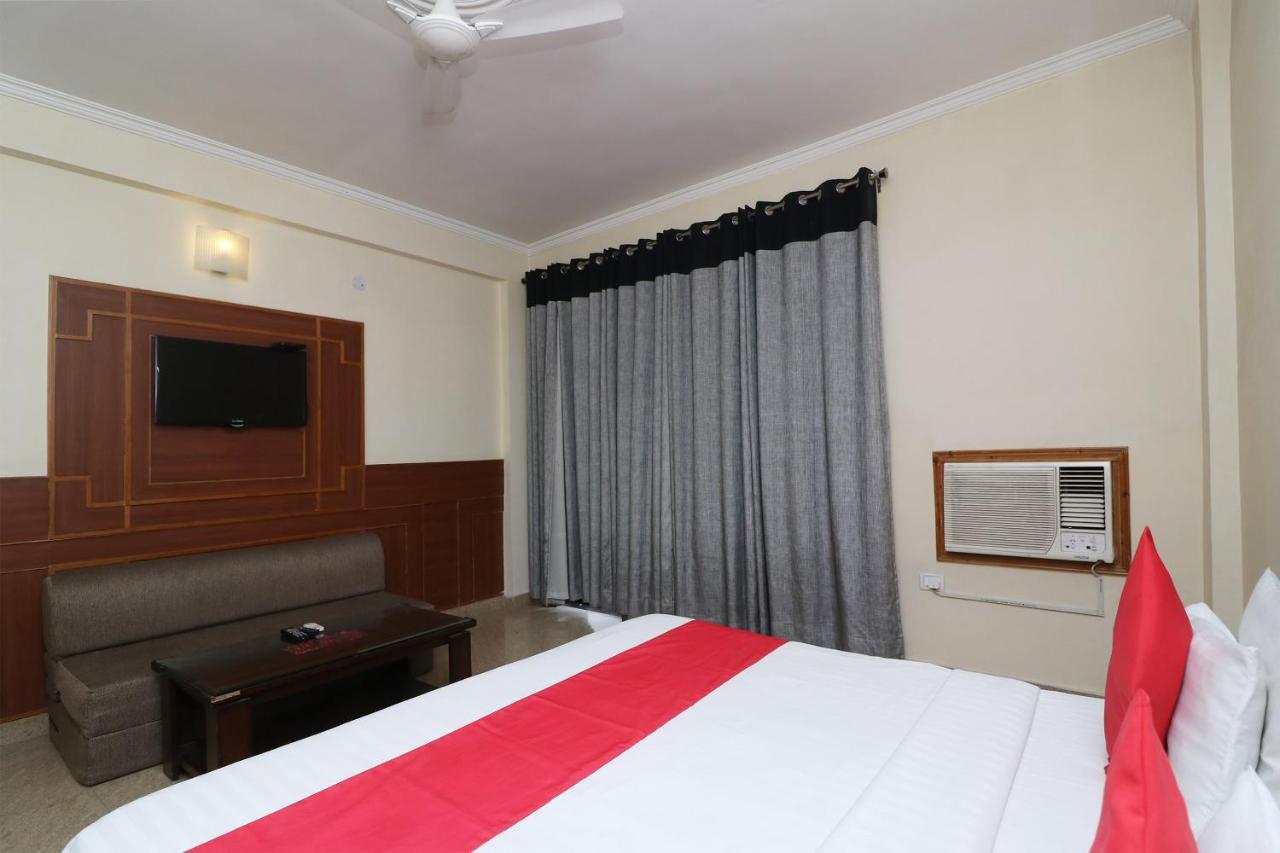 Capital O 4747 Imperial Hotel Katra ภายนอก รูปภาพ