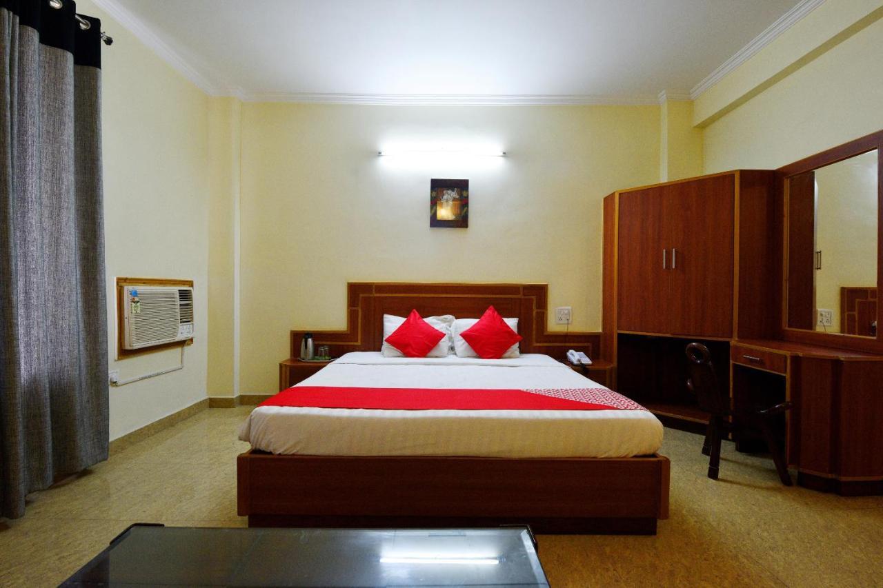 Capital O 4747 Imperial Hotel Katra ภายนอก รูปภาพ