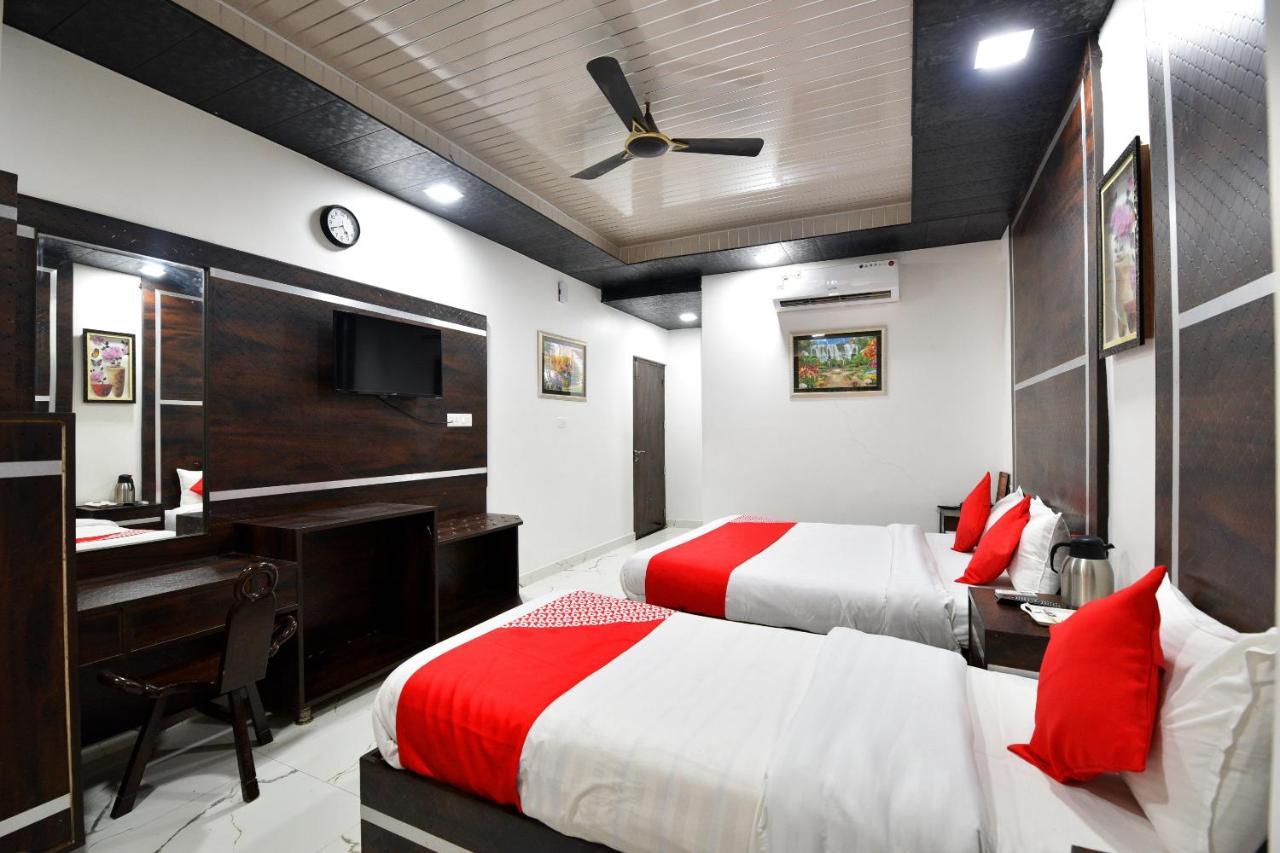 Capital O 4747 Imperial Hotel Katra ภายนอก รูปภาพ
